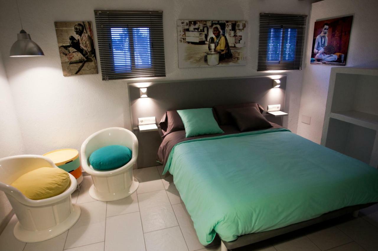 Ca L'Eli Different Experience Hutt 12157 Guest House Mont-roig del Camp Ngoại thất bức ảnh