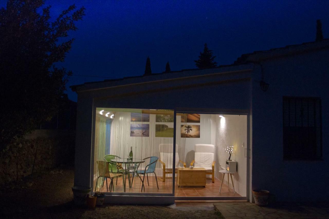 Ca L'Eli Different Experience Hutt 12157 Guest House Mont-roig del Camp Ngoại thất bức ảnh